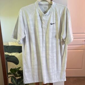 Nike Men's Golf Shirt